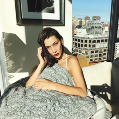 Bella Hadid - видео и фото