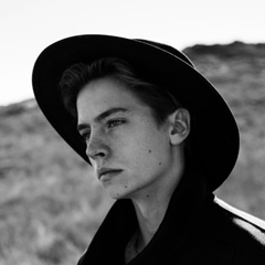 Cole Sprouse - видео и фото