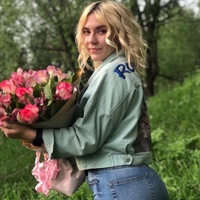 Карина Москвичёва - видео и фото