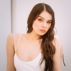 Hailee Steinfeld - видео и фото