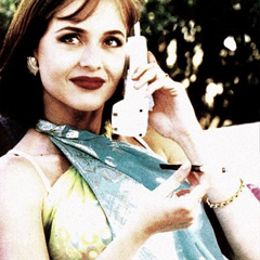 Paola Bracho - видео и фото