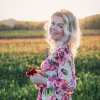 Юлия Зверкова - видео и фото
