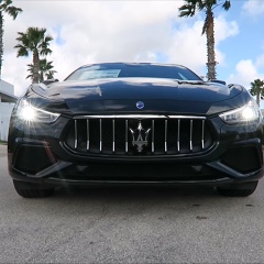 Maserati Grandcabrio - видео и фото