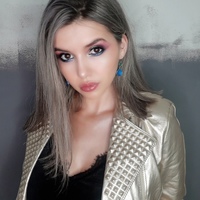 Яна Варламова - видео и фото