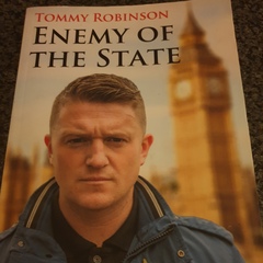 Love-Tommy Robinson - видео и фото