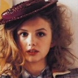 Cassie Ainsworth - видео и фото